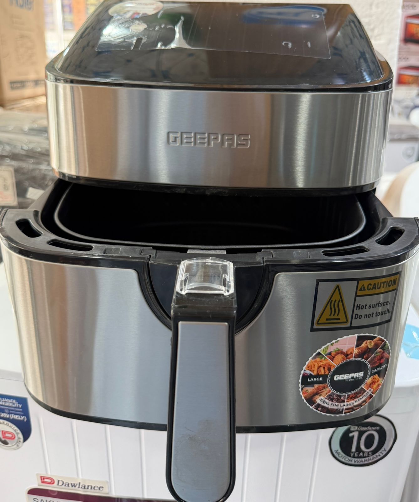 Geepas Digital Air Fryer – Large Capacity
