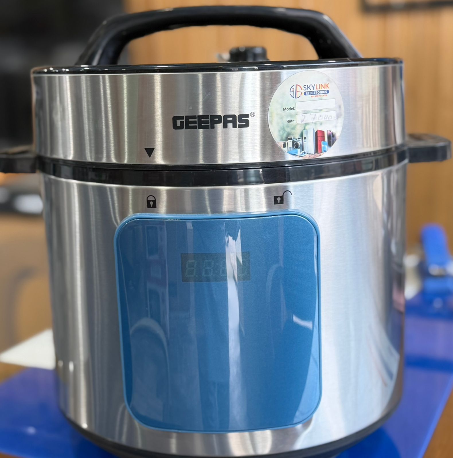 Geepas Electric Rice Cooker – Stainless Steel Multi-Function Cooker