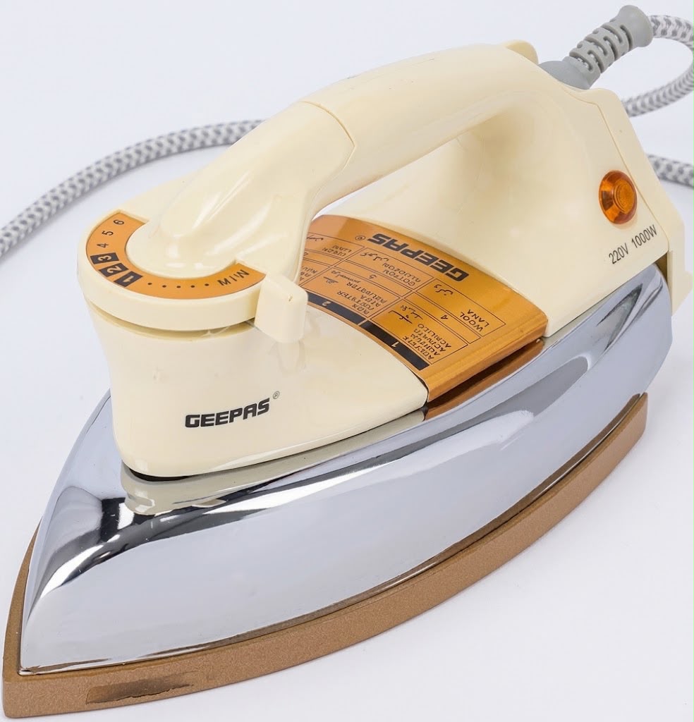 Geepas Automatic Dry Iron – Heavy Weight Iron GDI23011